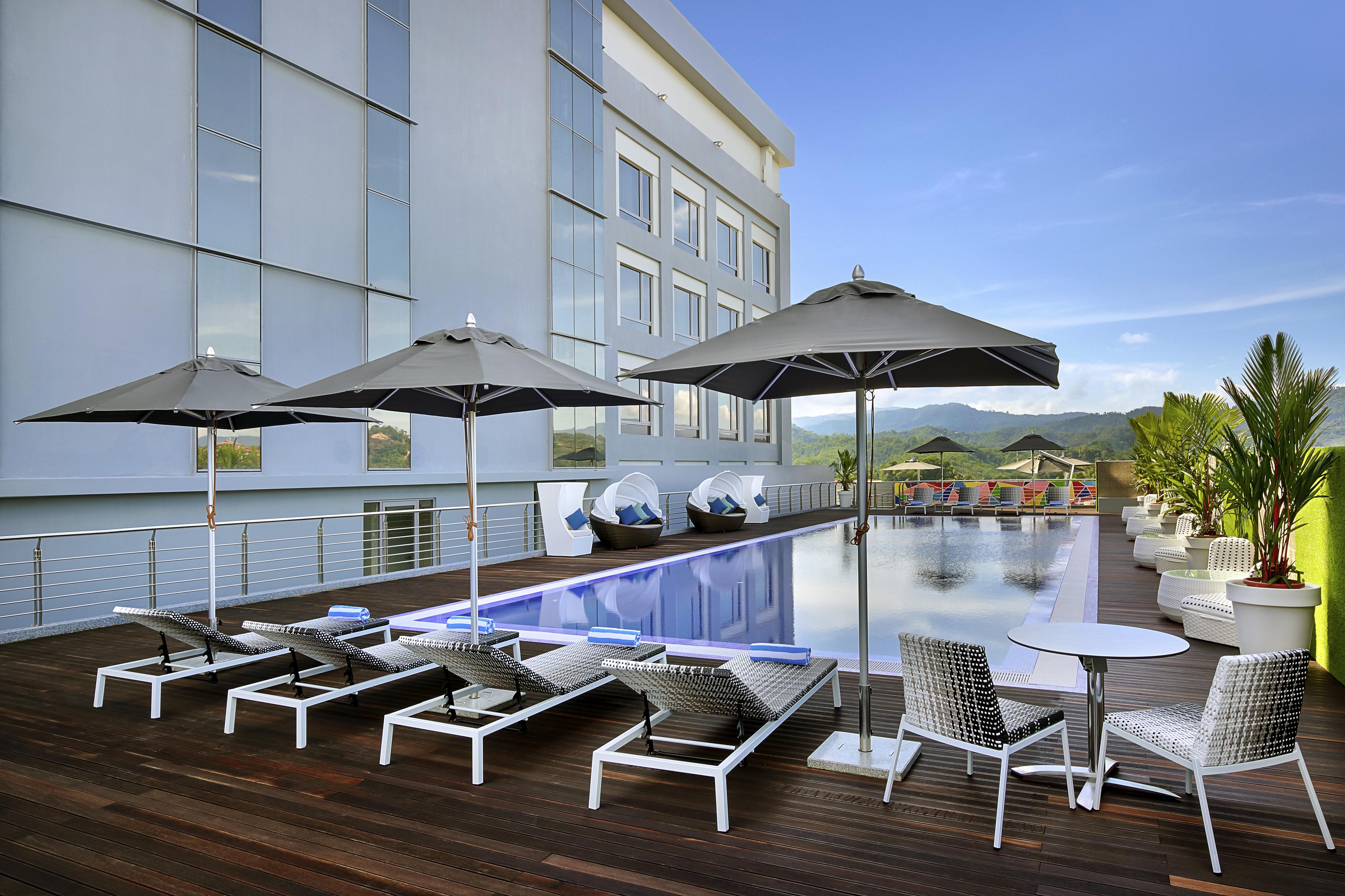 Asaya Hotel Kota Kinabalu - Refurbished 2024 Экстерьер фото