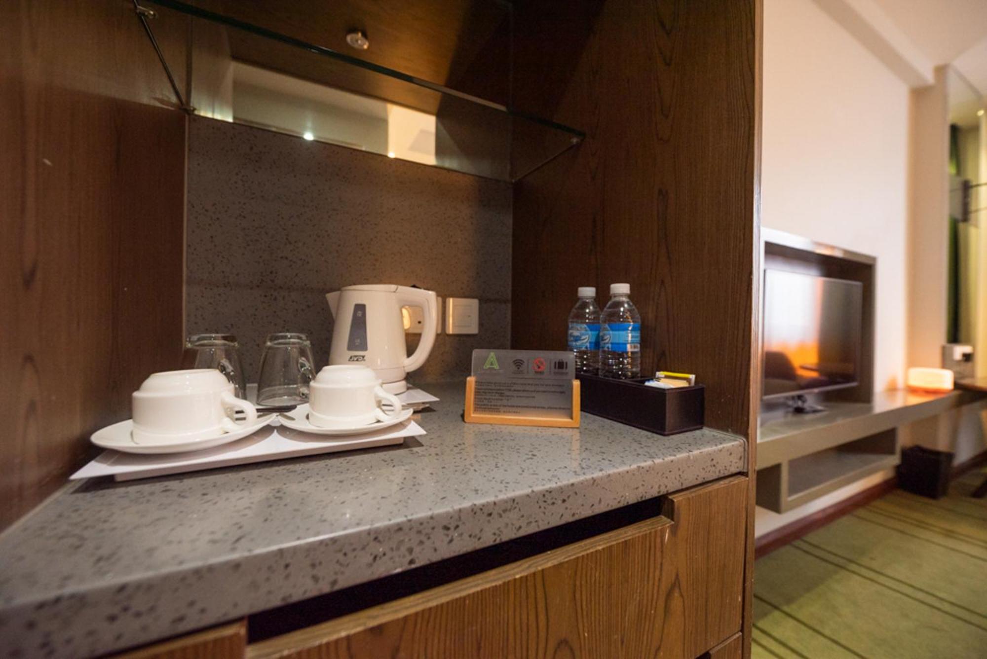 Asaya Hotel Kota Kinabalu - Refurbished 2024 Экстерьер фото